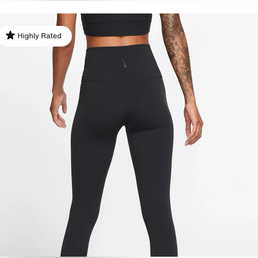 Nike Yoga Dri-FIT Luxe High-Waisted 7/8 Leggings Kendall Jenner